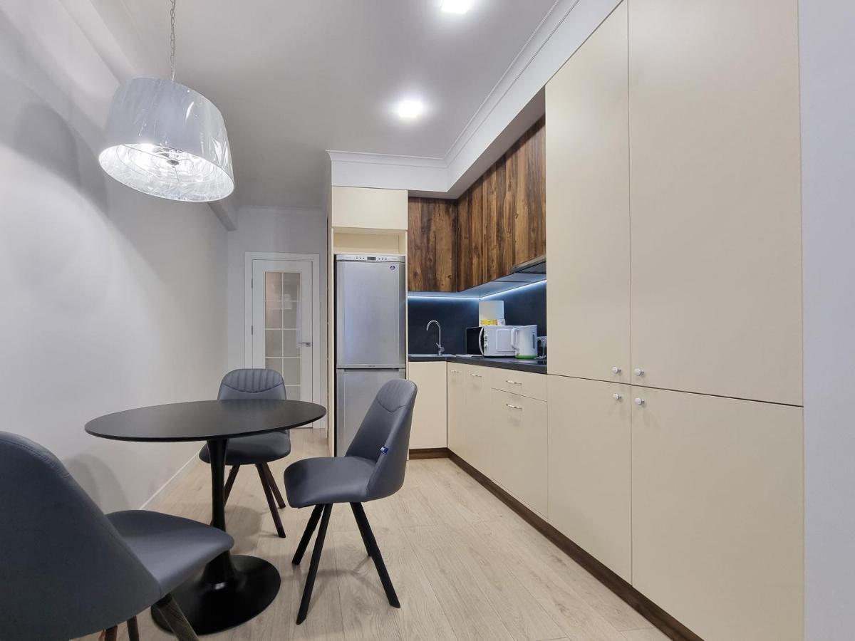Botanica, 1 Bedroom Apartment With Living Кишинів Екстер'єр фото